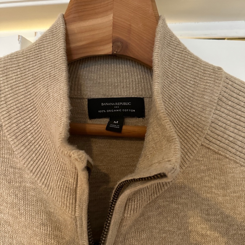 Banana Republic Men's Tan Sweater Zip Up Business Causal Proper Tailored Fit